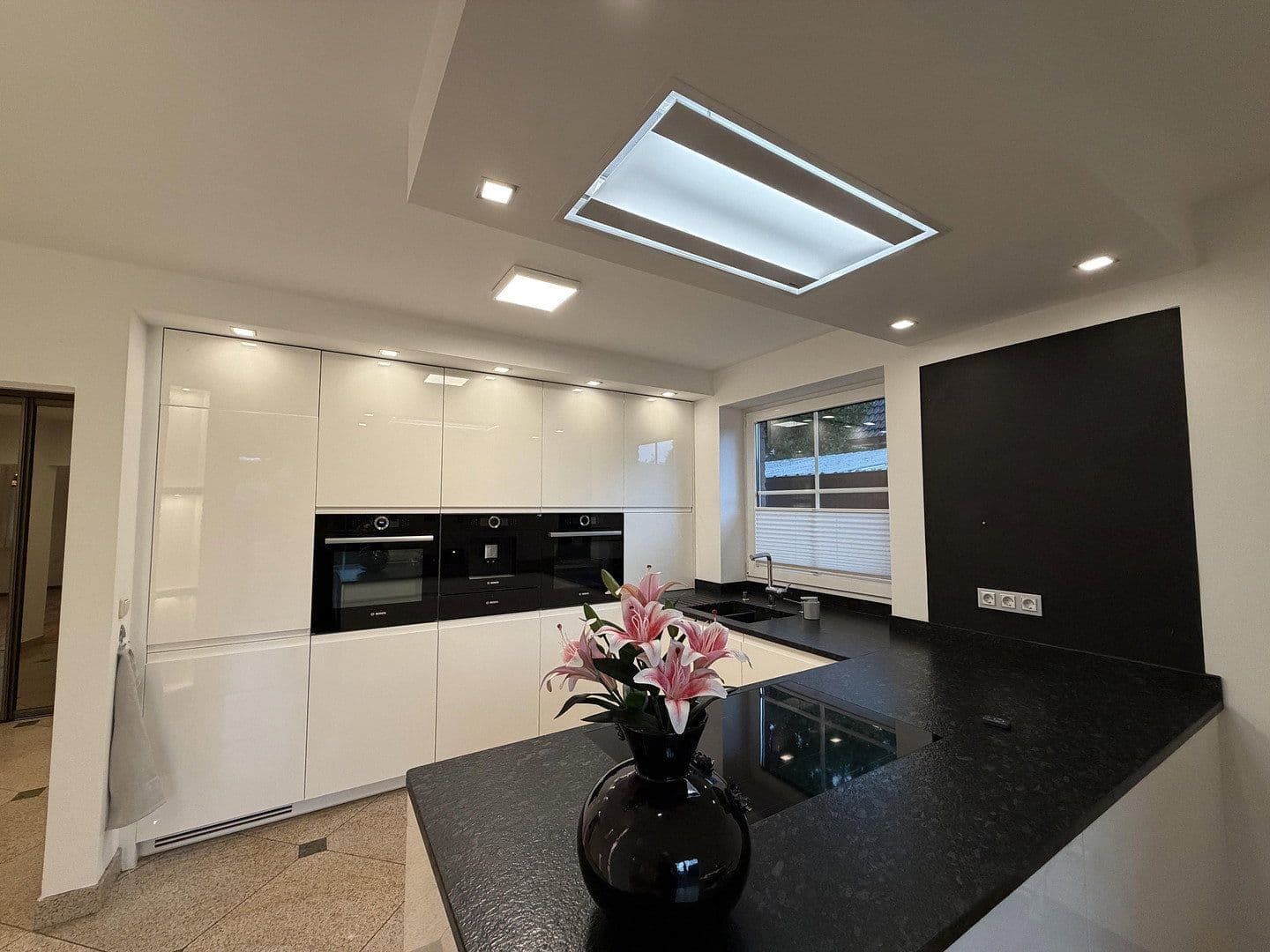 Prenájom domu 166 m², pozemok 700 m², Paul-Löbe-Weg, Elmshorn, Šlezvicko-Holštajnsko Prenájom domu 166 m², pozemok 700 m², Paul-Löbe-Weg, Elmshorn, Šlezvicko-Holštajnsko