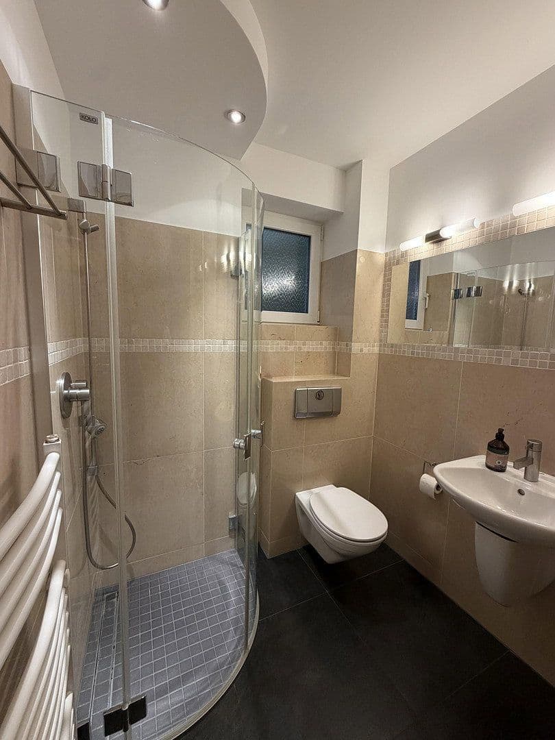 Prenájom domu 166 m², pozemok 700 m², Paul-Löbe-Weg, Elmshorn, Šlezvicko-Holštajnsko Prenájom domu 166 m², pozemok 700 m², Paul-Löbe-Weg, Elmshorn, Šlezvicko-Holštajnsko