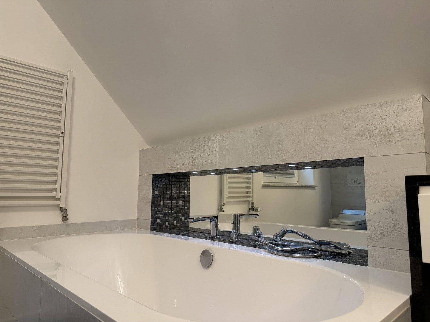 Prenájom domu 166 m², pozemok 700 m², Paul-Löbe-Weg, Elmshorn, Šlezvicko-Holštajnsko Prenájom domu 166 m², pozemok 700 m², Paul-Löbe-Weg, Elmshorn, Šlezvicko-Holštajnsko