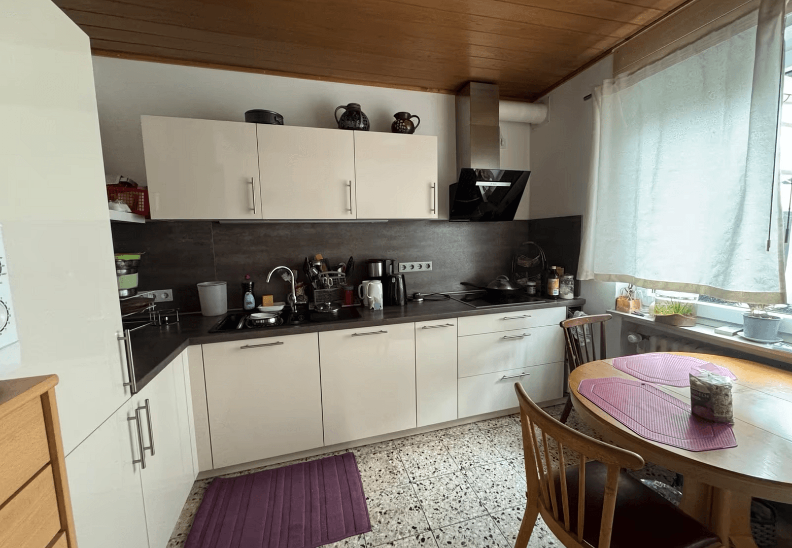 Predaj domu 320 m², pozemok 320 m², Nentershausen, Hesensko Predaj domu 320 m², pozemok 320 m², Nentershausen, Hesensko