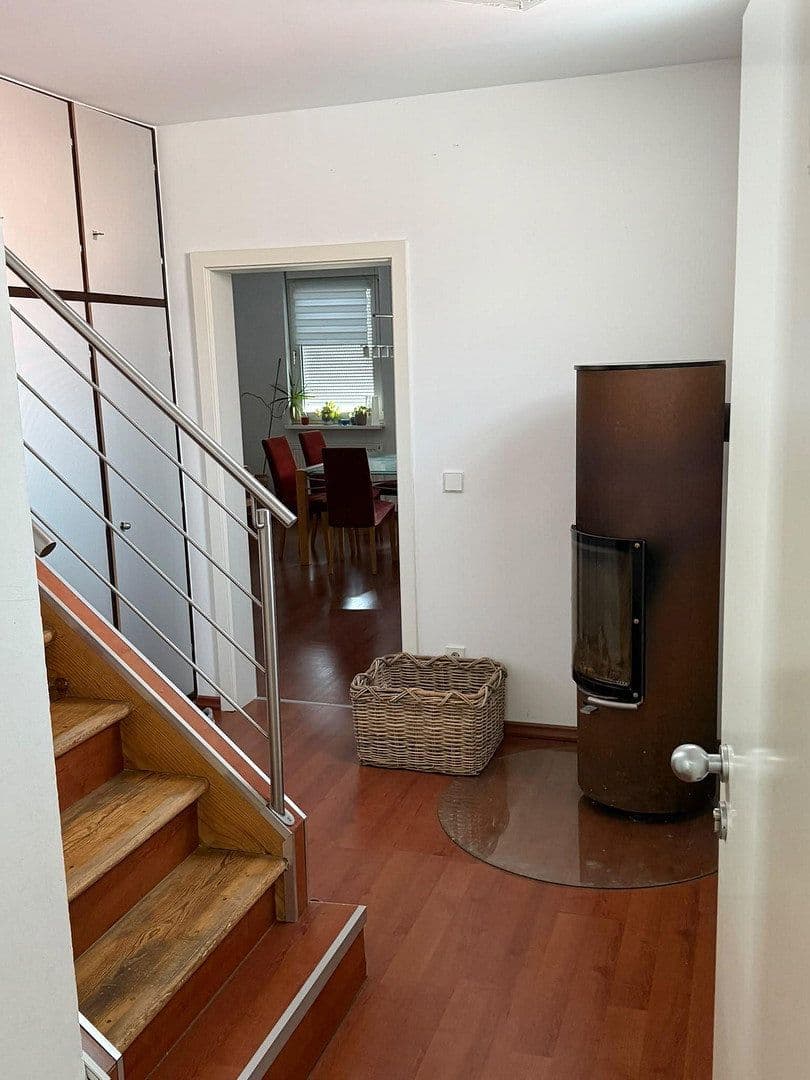 Predaj bytu 6-izbový 170 m², Offenbach an der Queich, Porýnie-Falcko Predaj bytu 6-izbový 170 m², Offenbach an der Queich, Porýnie-Falcko