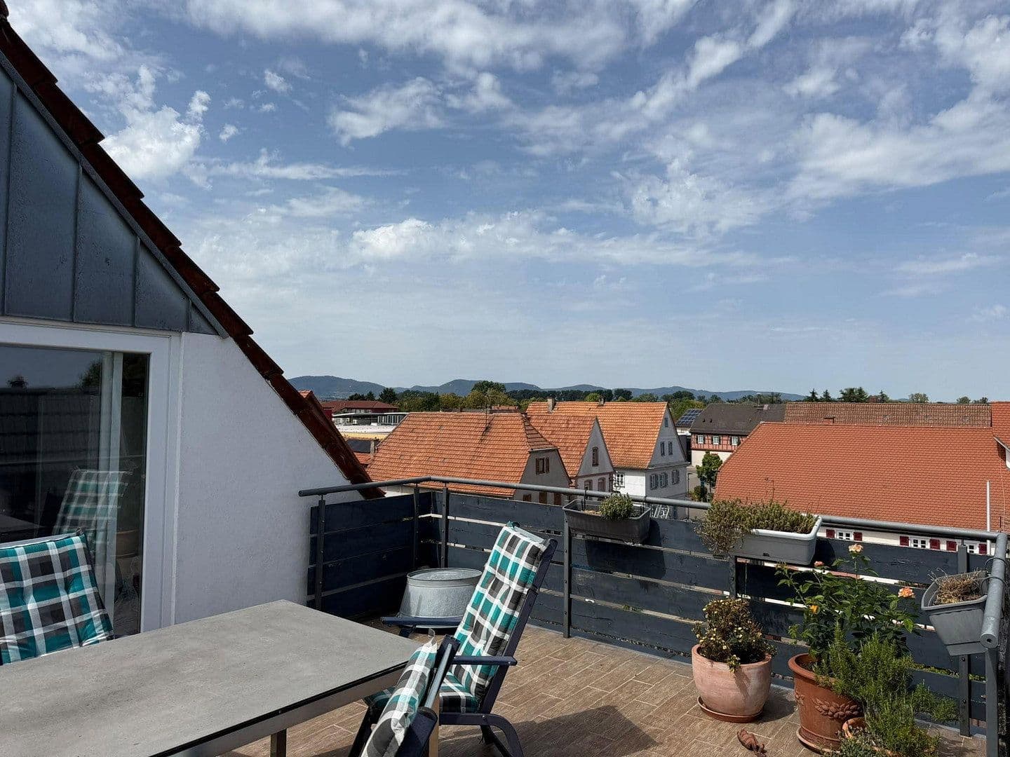 Predaj bytu 6-izbový 170 m², Offenbach an der Queich, Porýnie-Falcko Predaj bytu 6-izbový 170 m², Offenbach an der Queich, Porýnie-Falcko