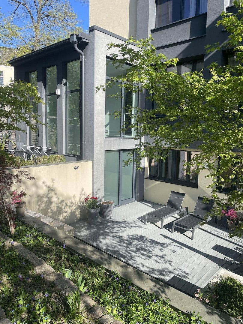 Predaj bytu 3-izbový 150 m², Berlin, Berlín Predaj bytu 3-izbový 150 m², Berlin, Berlín