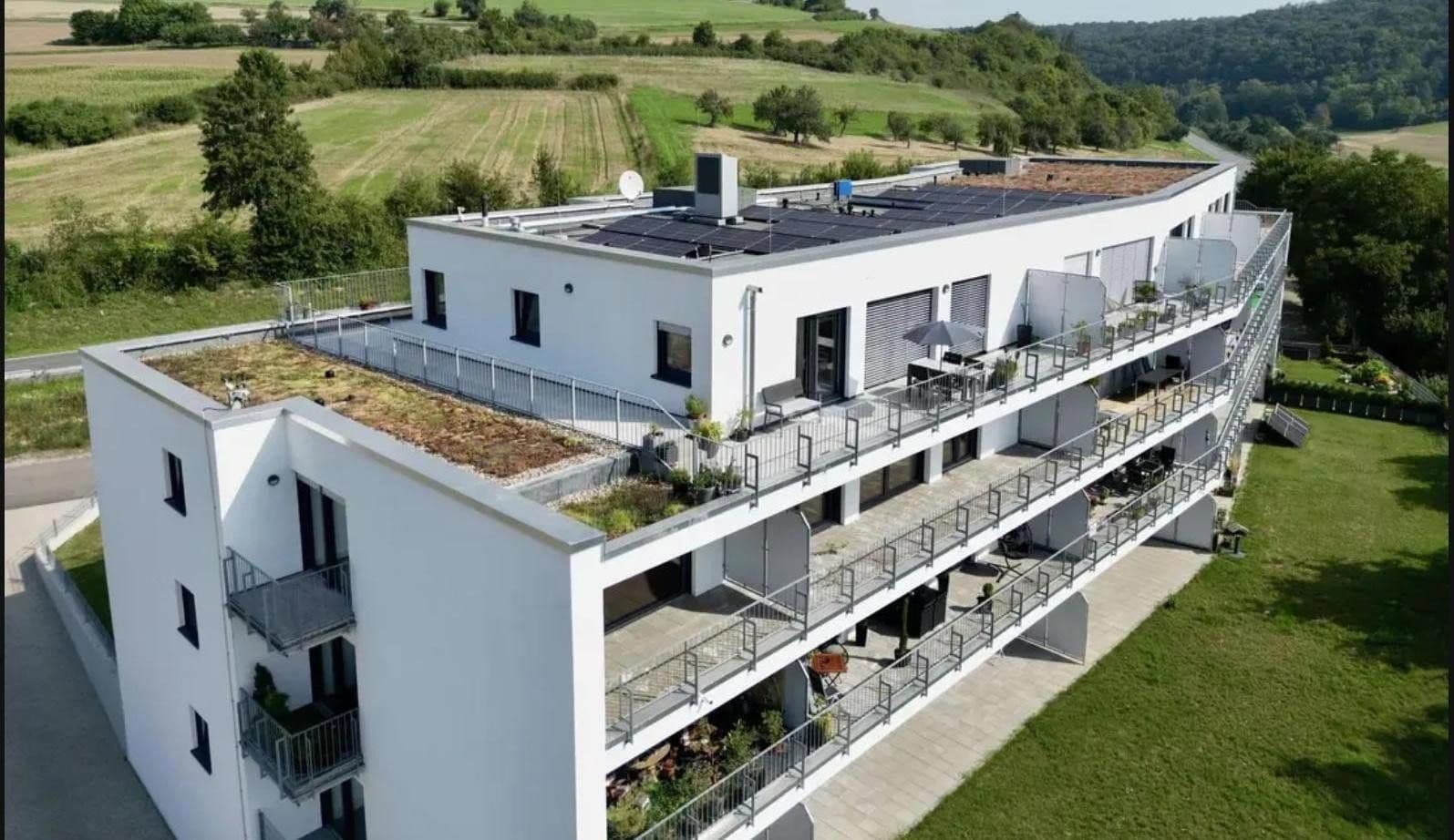 Prenájom bytu 3-izbový 107 m², Harthäuser Straße 18, Igersheim, Bádensko-Wurttembersko Prenájom bytu 3-izbový 107 m², Harthäuser Straße 18, Igersheim, Bádensko-Wurttembersko