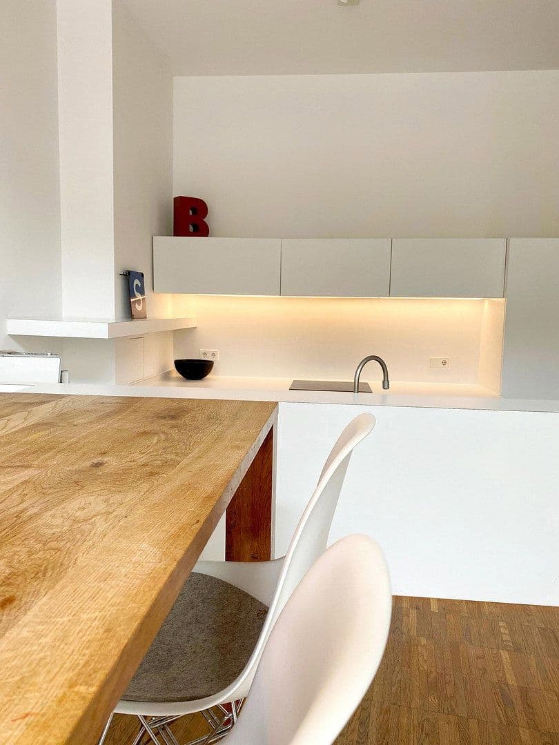 Prenájom bytu 5-izbový 161 m², Eichendorffstraße 2, Mannheim, Bádensko-Wurttembersko Prenájom bytu 5-izbový 161 m², Eichendorffstraße 2, Mannheim, Bádensko-Wurttembersko