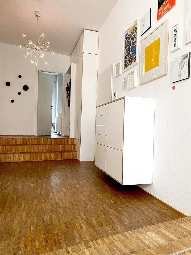 Prenájom bytu 5-izbový 161 m², Eichendorffstraße 2, Mannheim, Bádensko-Wurttembersko Prenájom bytu 5-izbový 161 m², Eichendorffstraße 2, Mannheim, Bádensko-Wurttembersko