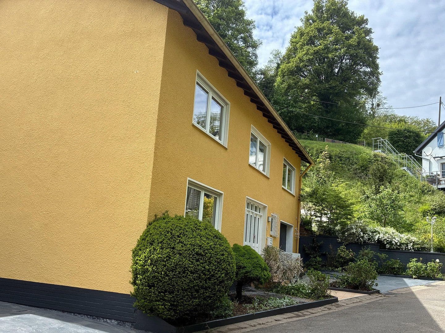 Predaj domu 163 m², pozemok 543 m², Schoppachstr.5, Rehlingen-Siersburg, Sársko Predaj domu 163 m², pozemok 543 m², Schoppachstr.5, Rehlingen-Siersburg, Sársko