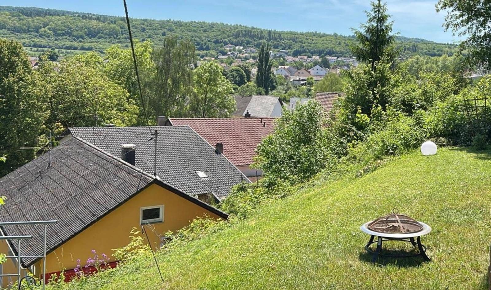 Predaj domu 163 m², pozemok 543 m², Schoppachstr.5, Rehlingen-Siersburg, Sársko Predaj domu 163 m², pozemok 543 m², Schoppachstr.5, Rehlingen-Siersburg, Sársko