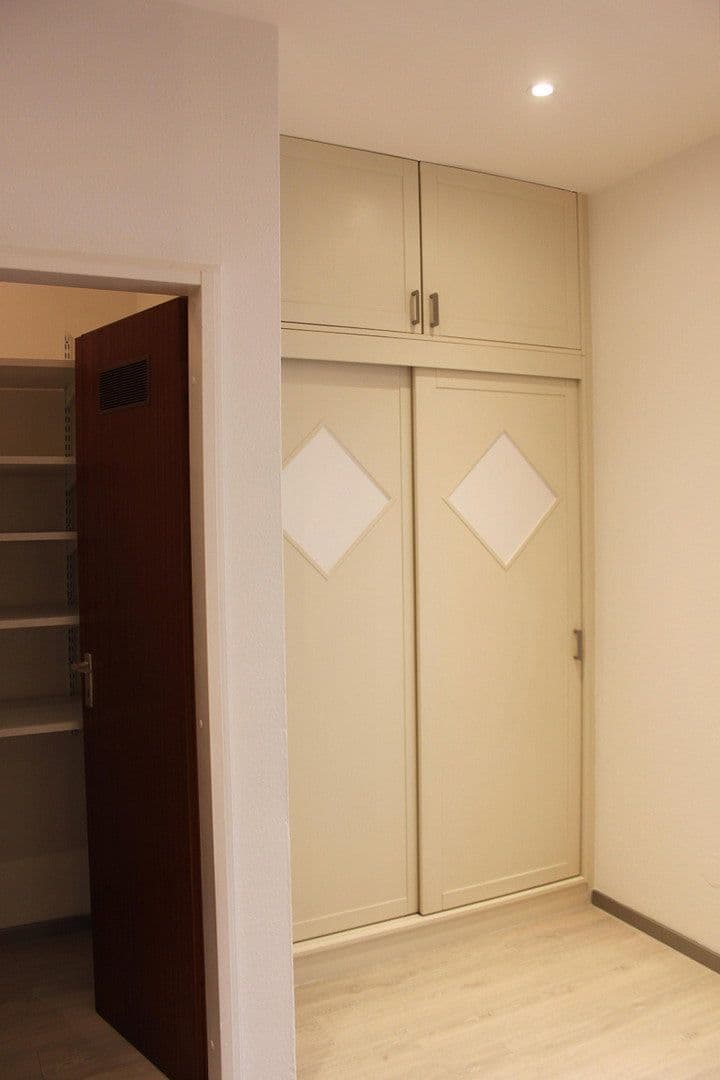 Prenájom bytu 1-izbový 48 m², Landsberger Straße 427, München, Bavorsko Prenájom bytu 1-izbový 48 m², Landsberger Straße 427, München, Bavorsko