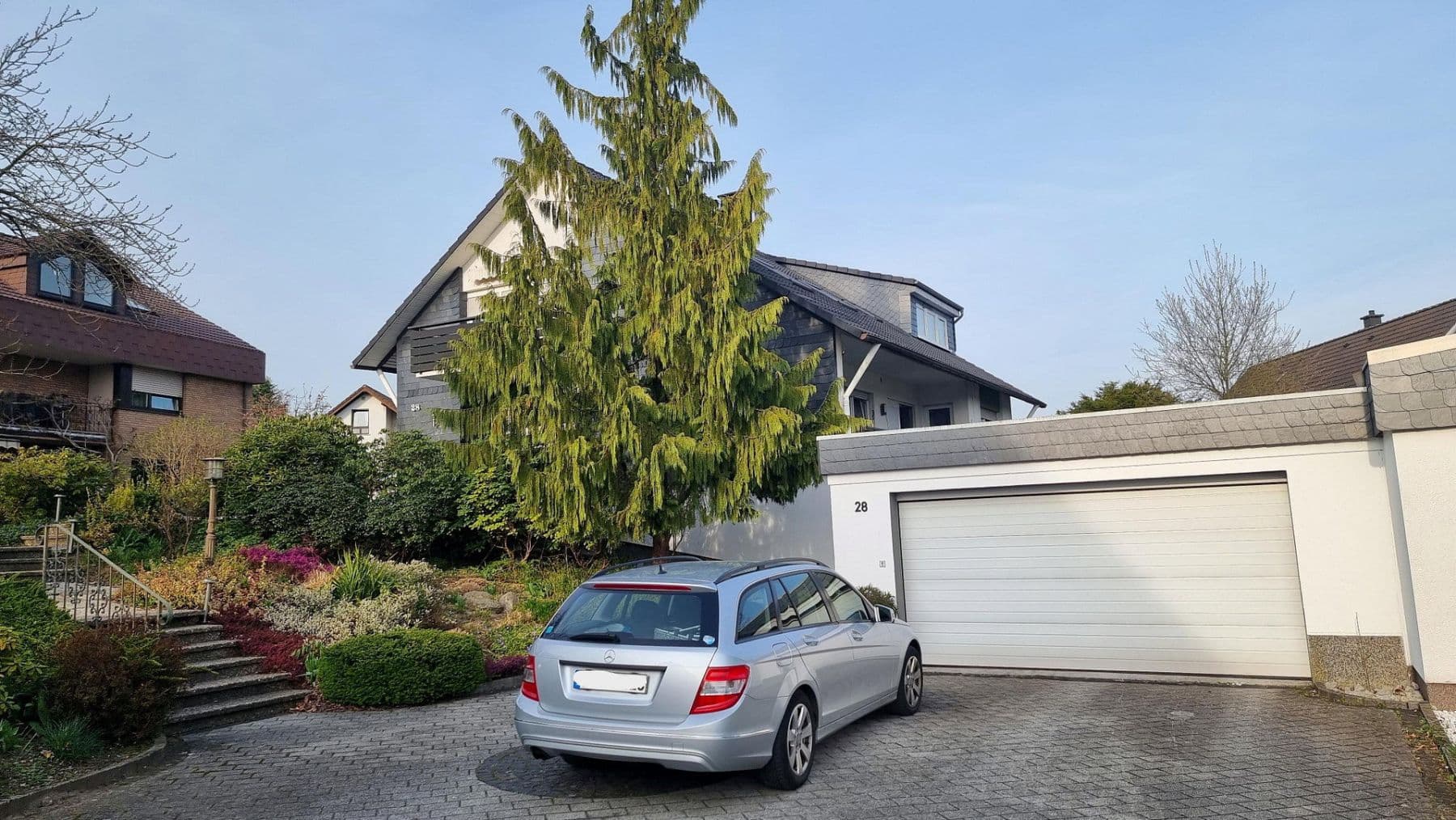Predaj domu 252 m², pozemok 830 m², Kreuztal, Severné Porýnie - Westfálsko Predaj domu 252 m², pozemok 830 m², Kreuztal, Severné Porýnie - Westfálsko