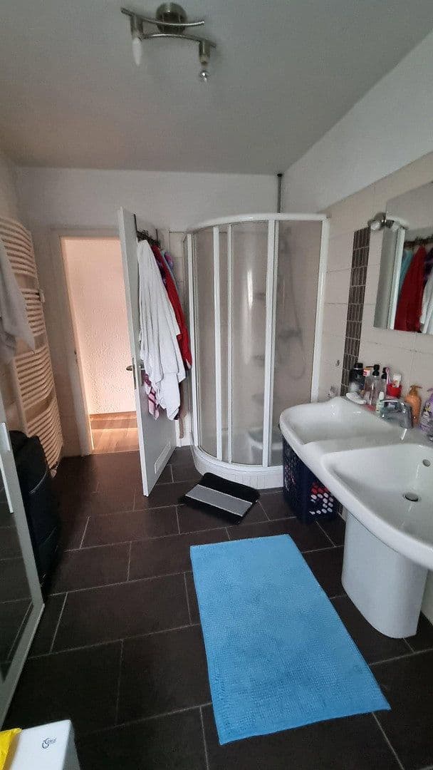 Predaj domu 252 m², pozemok 830 m², Kreuztal, Severné Porýnie - Westfálsko Predaj domu 252 m², pozemok 830 m², Kreuztal, Severné Porýnie - Westfálsko