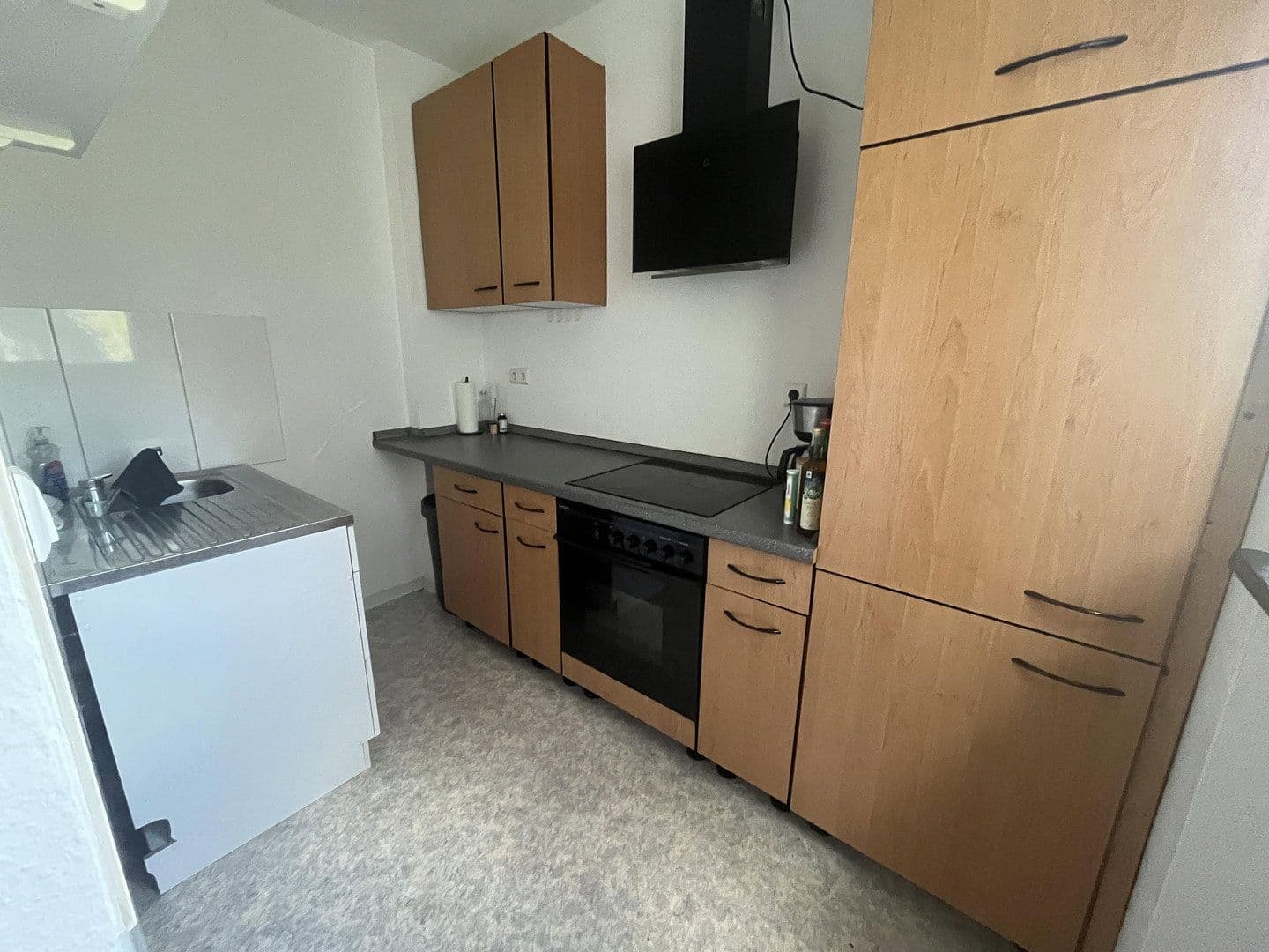 Prenájom bytu 1-izbový 35 m², Graf-Rhena-Straße 24a, Karlsruhe, Bádensko-Wurttembersko Prenájom bytu 1-izbový 35 m², Graf-Rhena-Straße 24a, Karlsruhe, Bádensko-Wurttembersko