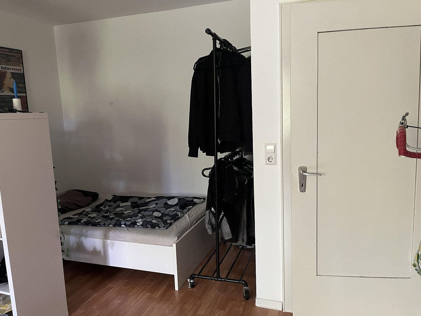Prenájom bytu 1-izbový 35 m², Graf-Rhena-Straße 24a, Karlsruhe, Bádensko-Wurttembersko Prenájom bytu 1-izbový 35 m², Graf-Rhena-Straße 24a, Karlsruhe, Bádensko-Wurttembersko