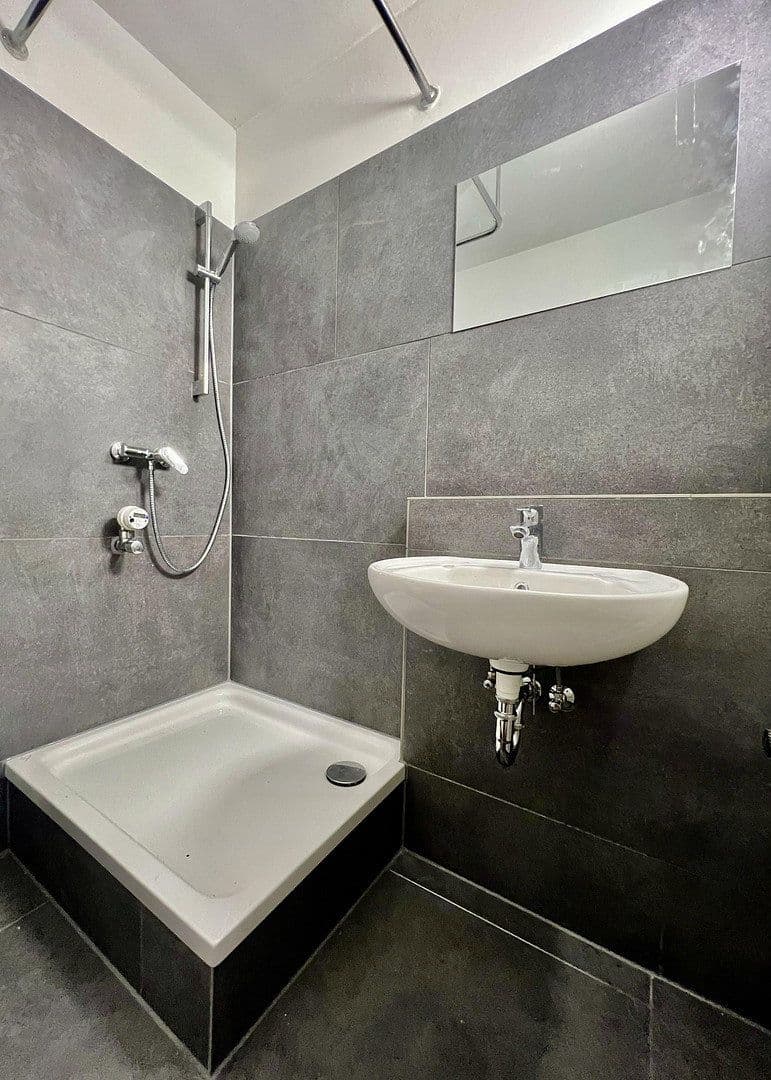 Predaj bytu 1-izbový 22 m², Saarbrücken, Sársko Predaj bytu 1-izbový 22 m², Saarbrücken, Sársko