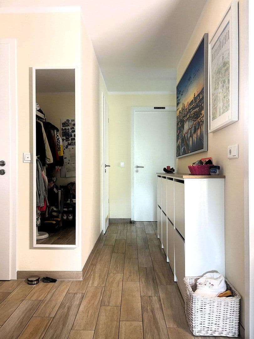 Predaj bytu 4-izbový 100 m², Dietzenbach, Hesensko Predaj bytu 4-izbový 100 m², Dietzenbach, Hesensko