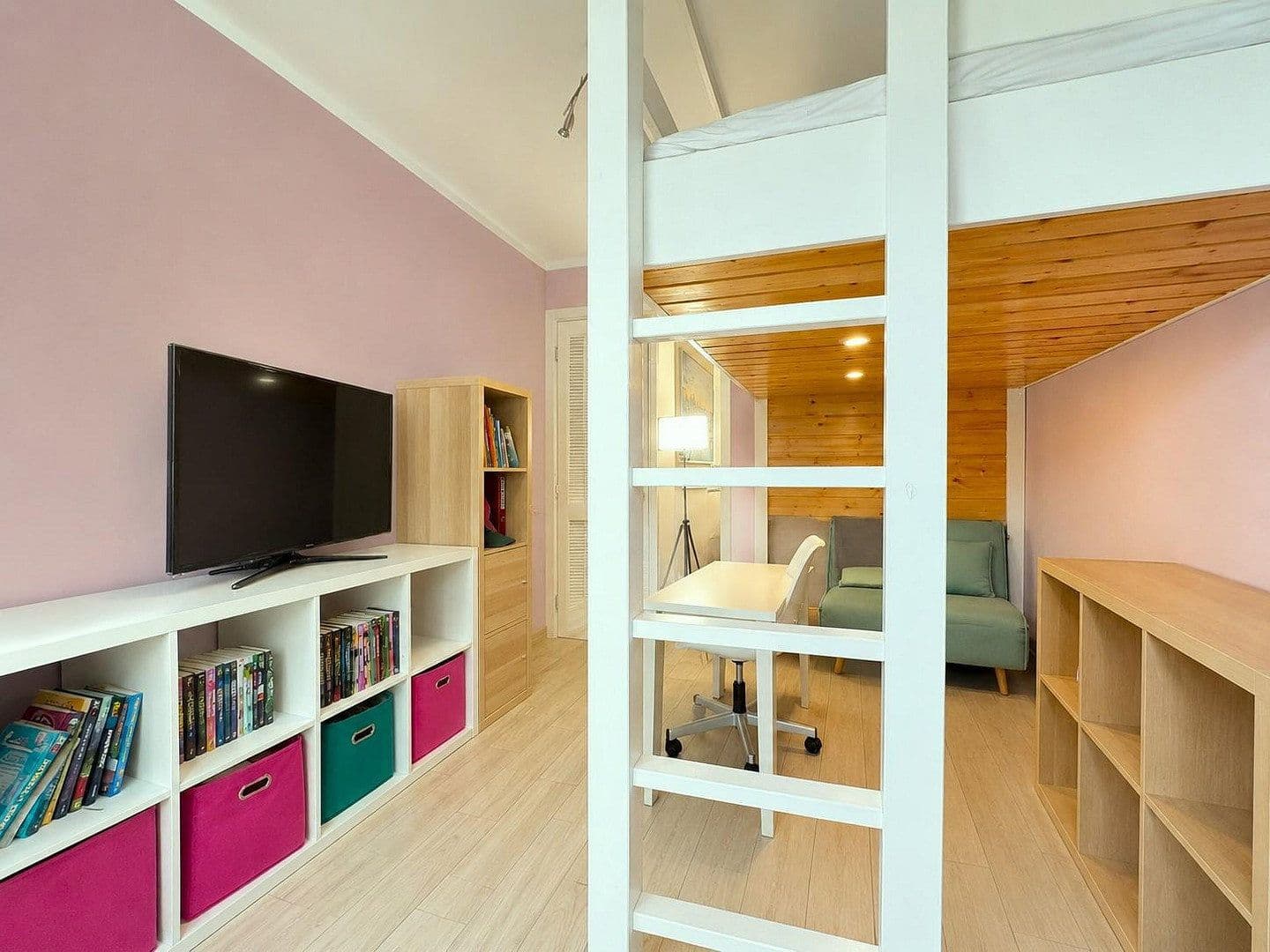 Predaj bytu 4-izbový 100 m², Dietzenbach, Hesensko Predaj bytu 4-izbový 100 m², Dietzenbach, Hesensko