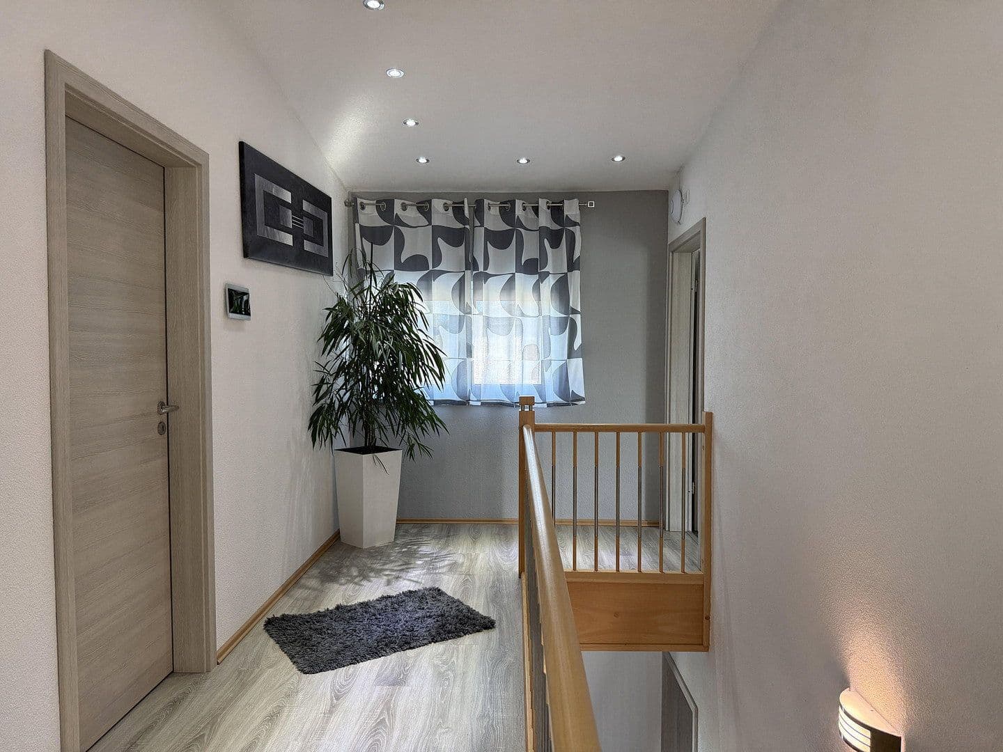 Predaj domu 160 m², pozemok 769 m², Rot am See, Bádensko-Wurttembersko Predaj domu 160 m², pozemok 769 m², Rot am See, Bádensko-Wurttembersko