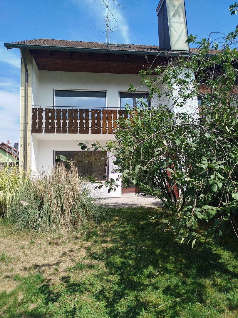 Predaj domu 150 m², pozemok 271 m², Emmering, Bavorsko Predaj domu 150 m², pozemok 271 m², Emmering, Bavorsko