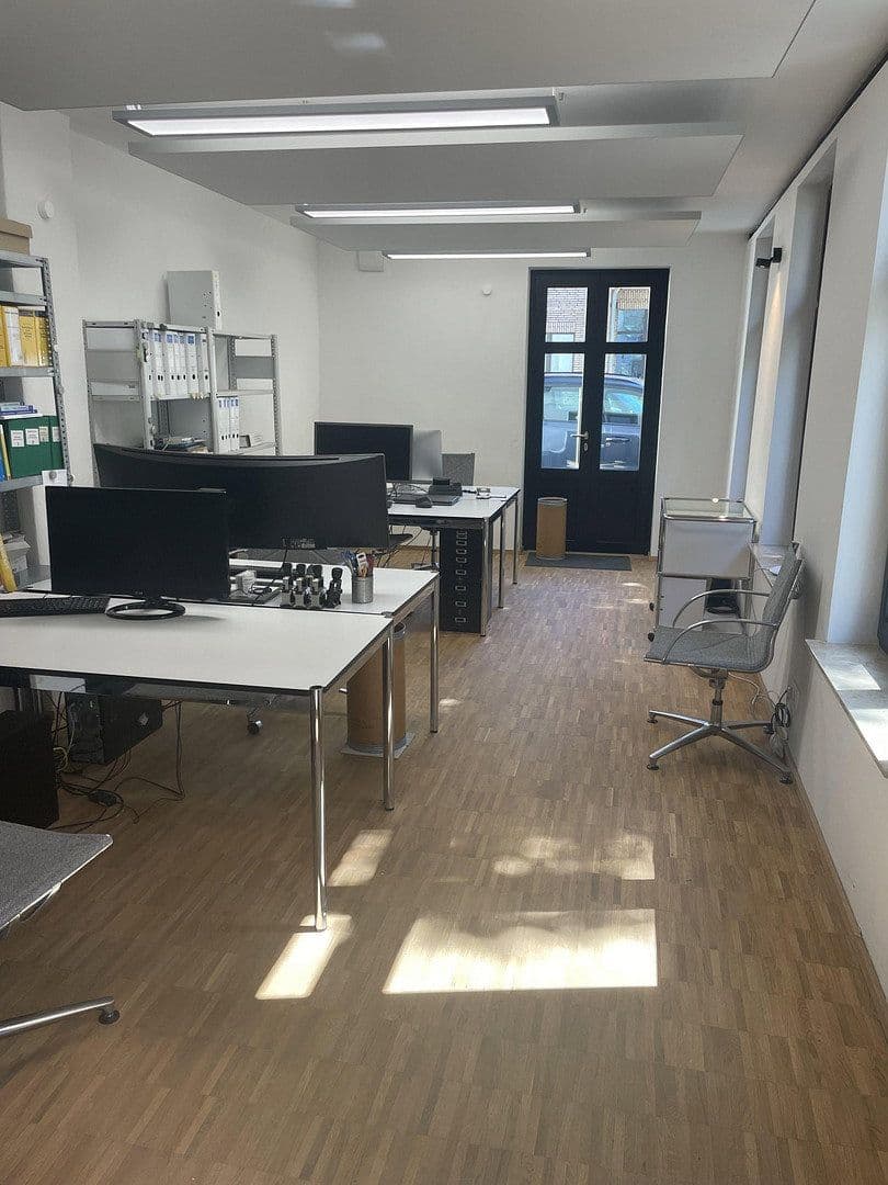 Prenájom kancelárie 80 m², Hamburg, Hamburg Prenájom kancelárie 80 m², Hamburg, Hamburg