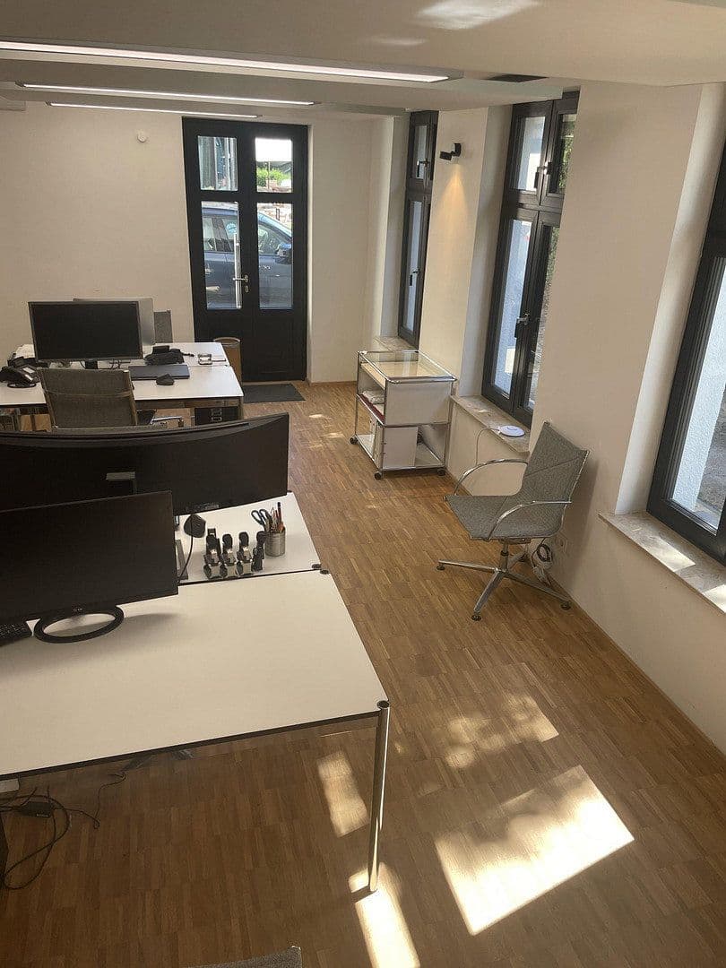 Prenájom kancelárie 80 m², Hamburg, Hamburg Prenájom kancelárie 80 m², Hamburg, Hamburg