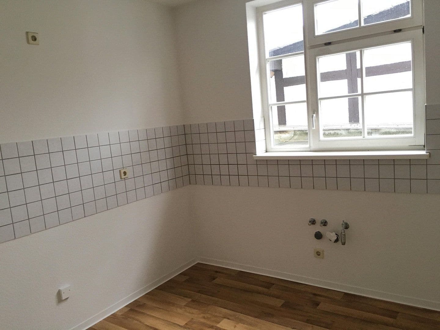 Prenájom bytu 2-izbový 73 m², Steinweg 79, Mühlhausen/Thüringen, Durínsko Prenájom bytu 2-izbový 73 m², Steinweg 79, Mühlhausen/Thüringen, Durínsko