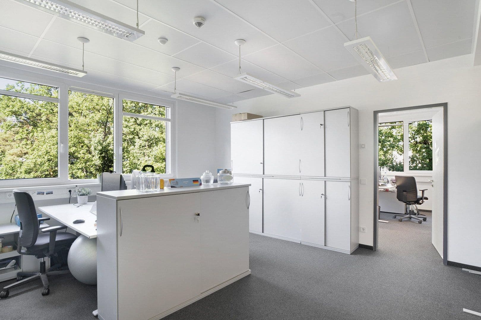 Prenájom kancelárie 1.160 m², Otto-Fleck-Schneise 8, Frankfurt am Main, Hesensko Prenájom kancelárie 1.160 m², Otto-Fleck-Schneise 8, Frankfurt am Main, Hesensko