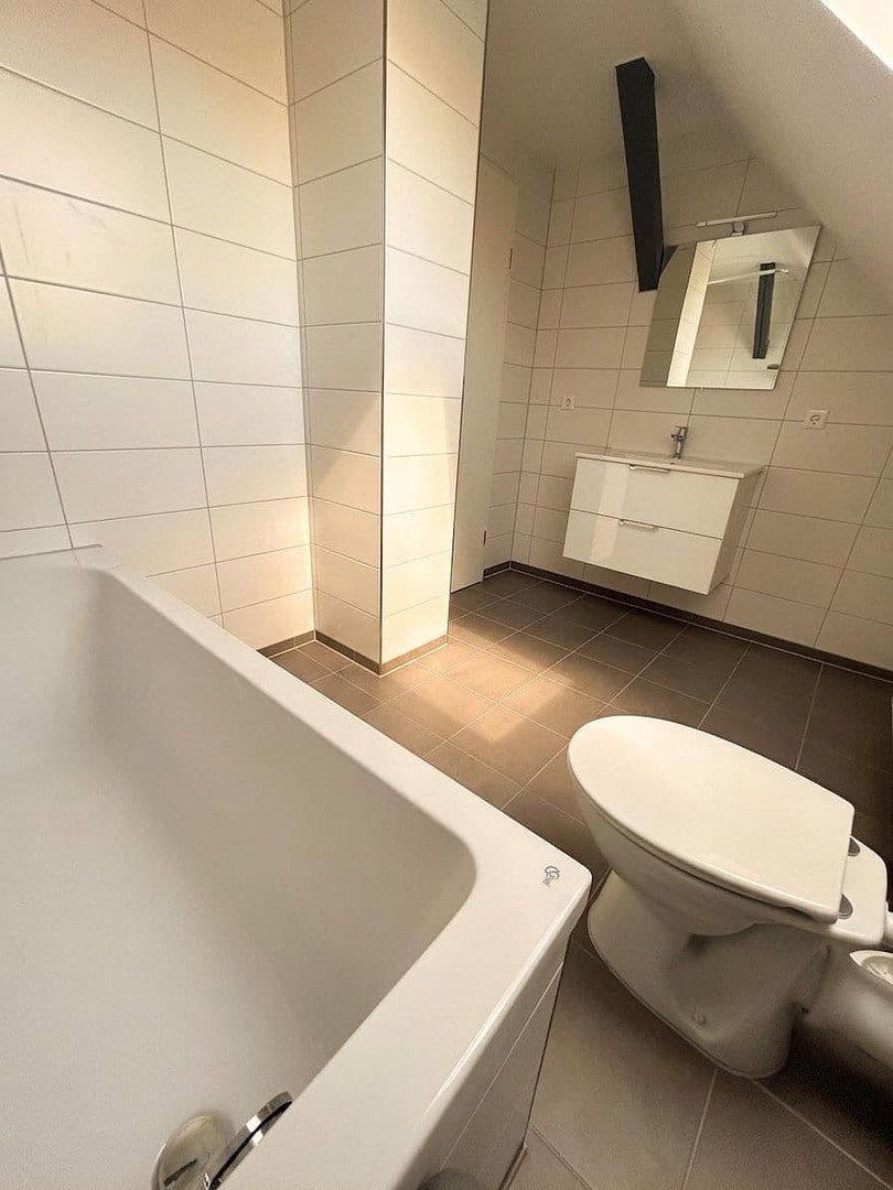 Prenájom bytu 2-izbový 48 m², Kirchstraße 33, Dessau-Roßlau, Sasko-Anhaltsko Prenájom bytu 2-izbový 48 m², Kirchstraße 33, Dessau-Roßlau, Sasko-Anhaltsko