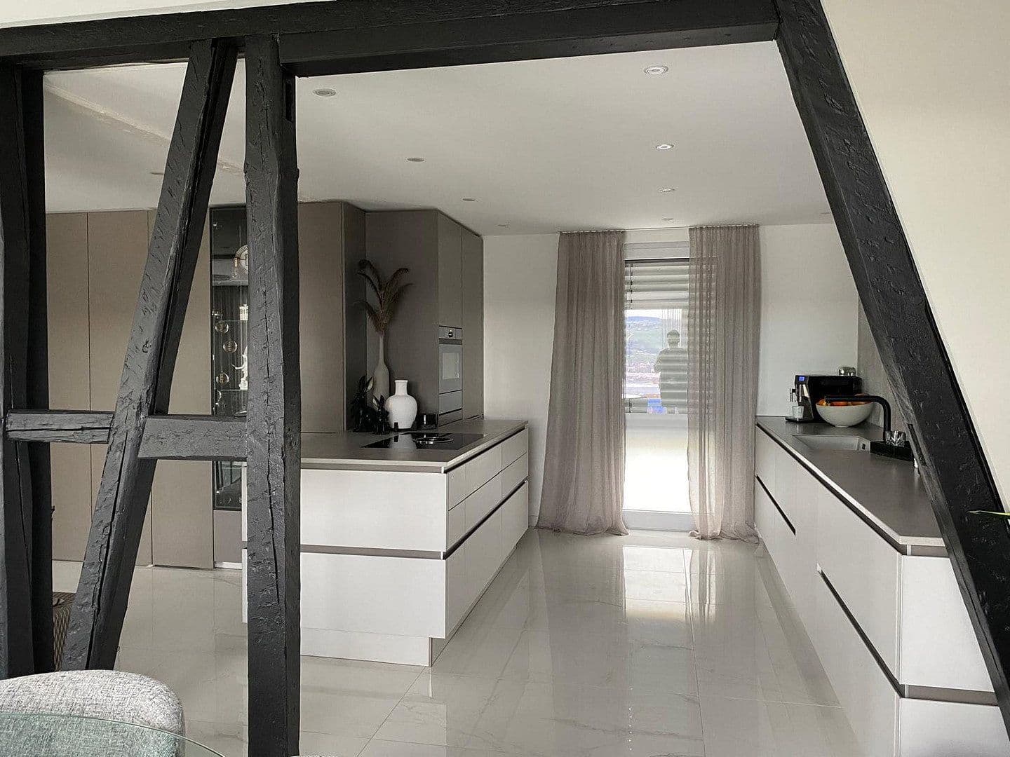 Predaj domu 227 m², pozemok 327 m², Kreuzhaldenstraße 47, Stuttgart, Bádensko-Wurttembersko Predaj domu 227 m², pozemok 327 m², Kreuzhaldenstraße 47, Stuttgart, Bádensko-Wurttembersko