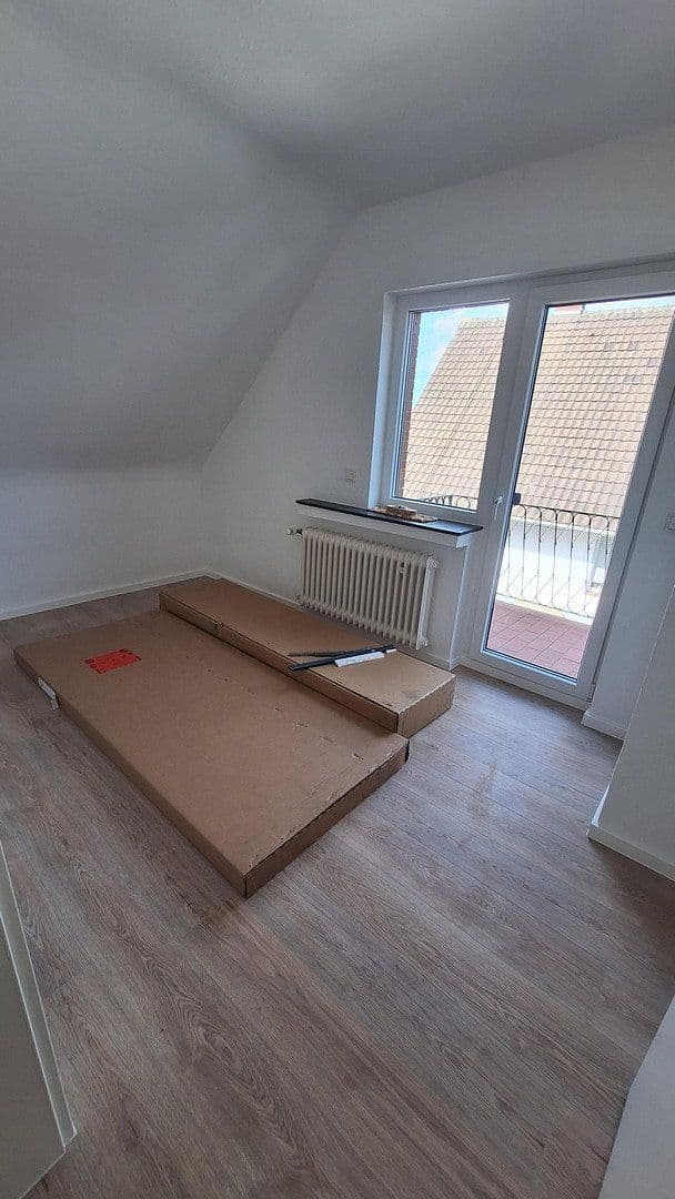 Prenájom domu 96 m², pozemok 399 m², Dormagen, Severné Porýnie - Westfálsko Prenájom domu 96 m², pozemok 399 m², Dormagen, Severné Porýnie - Westfálsko