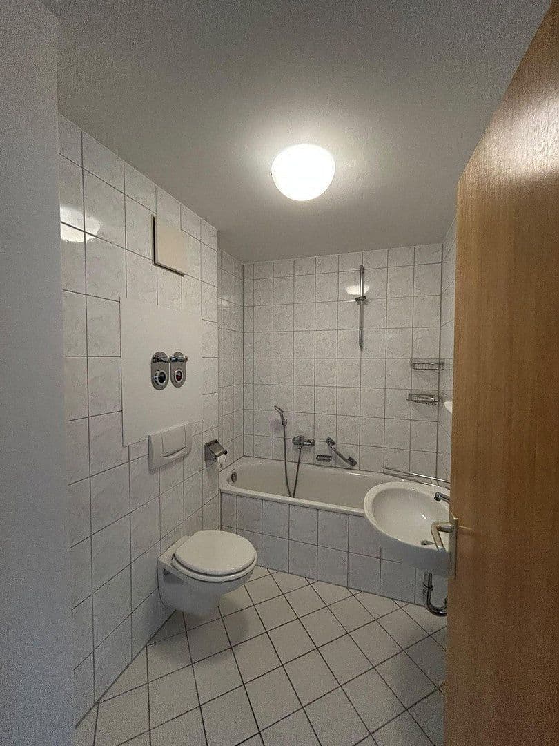 Prenájom bytu 2-izbový 50 m², Helga-Barth-Str. 7, Bretten, Bádensko-Wurttembersko Prenájom bytu 2-izbový 50 m², Helga-Barth-Str. 7, Bretten, Bádensko-Wurttembersko
