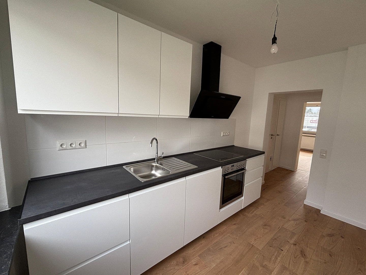 Prenájom bytu 3-izbový 63 m², Nassauer Str. 11, Würselen, Severné Porýnie - Westfálsko Prenájom bytu 3-izbový 63 m², Nassauer Str. 11, Würselen, Severné Porýnie - Westfálsko