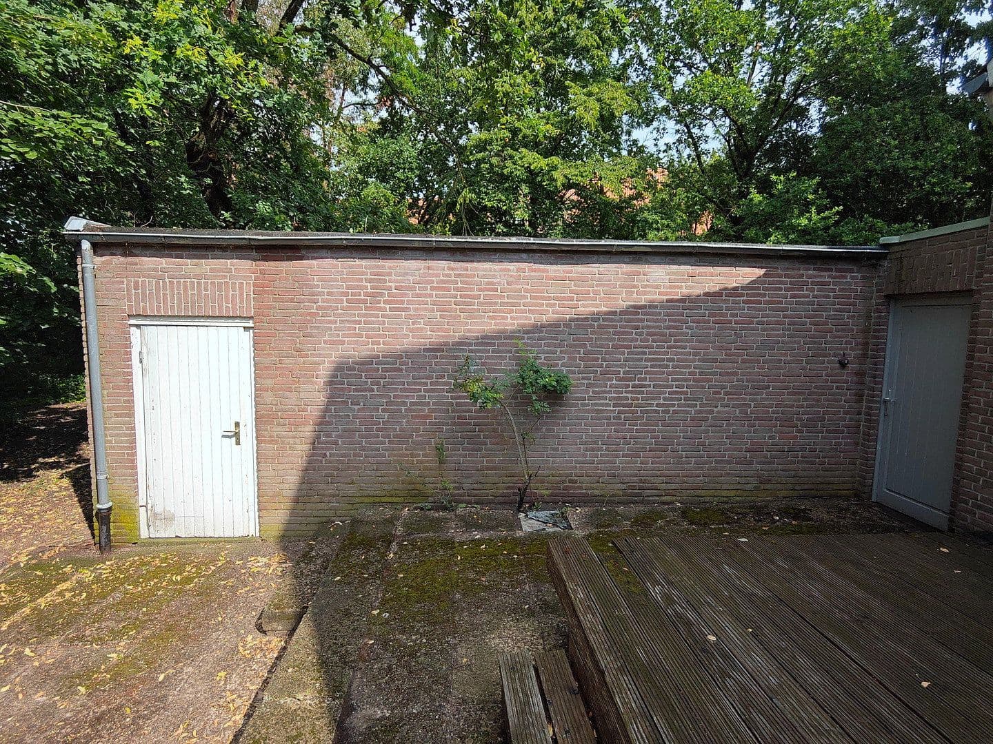 Predaj domu 180 m², pozemok 1.500 m², Klosterstraße 10A, Uelzen, Dolné Sasko Predaj domu 180 m², pozemok 1.500 m², Klosterstraße 10A, Uelzen, Dolné Sasko