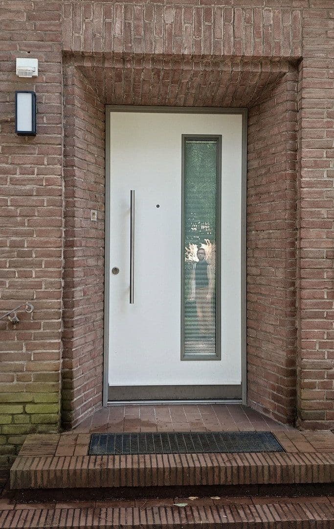 Predaj domu 180 m², pozemok 1.500 m², Klosterstraße 10A, Uelzen, Dolné Sasko Predaj domu 180 m², pozemok 1.500 m², Klosterstraße 10A, Uelzen, Dolné Sasko