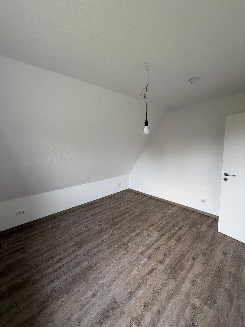 Prenájom bytu 4-izbový 82 m², Bauernstraße 2, Cremlingen, Dolné Sasko Prenájom bytu 4-izbový 82 m², Bauernstraße 2, Cremlingen, Dolné Sasko