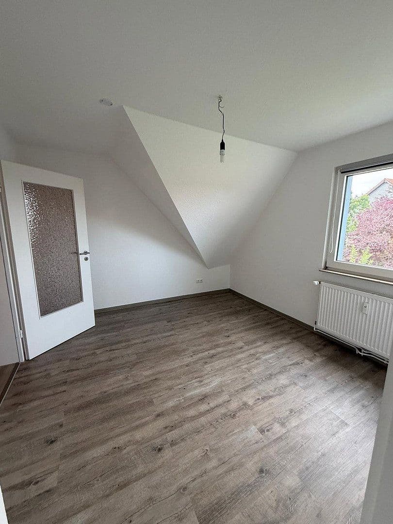 Prenájom bytu 4-izbový 82 m², Bauernstraße 2, Cremlingen, Dolné Sasko Prenájom bytu 4-izbový 82 m², Bauernstraße 2, Cremlingen, Dolné Sasko
