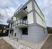Prenájom bytu 3-izbový 75 m², Gosener Damm 5, Berlin-Köpenick, Berlín Prenájom bytu 3-izbový 75 m², Gosener Damm 5, Berlin-Köpenick, Berlín