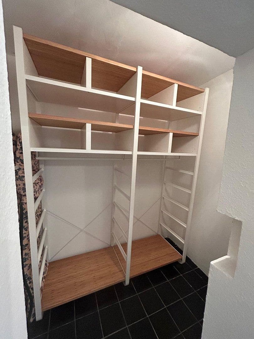 Prenájom bytu 2-izbový 80 m², Schauenburgstr. 23, Dossenheim, Bádensko-Wurttembersko Prenájom bytu 2-izbový 80 m², Schauenburgstr. 23, Dossenheim, Bádensko-Wurttembersko