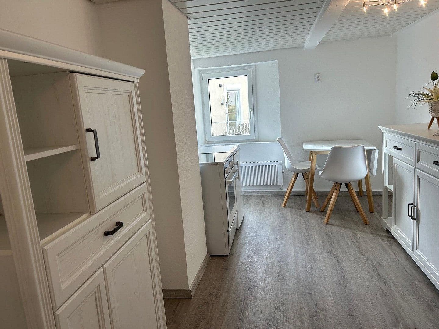 Prenájom bytu 2-izbový 80 m², Schauenburgstr. 23, Dossenheim, Bádensko-Wurttembersko Prenájom bytu 2-izbový 80 m², Schauenburgstr. 23, Dossenheim, Bádensko-Wurttembersko