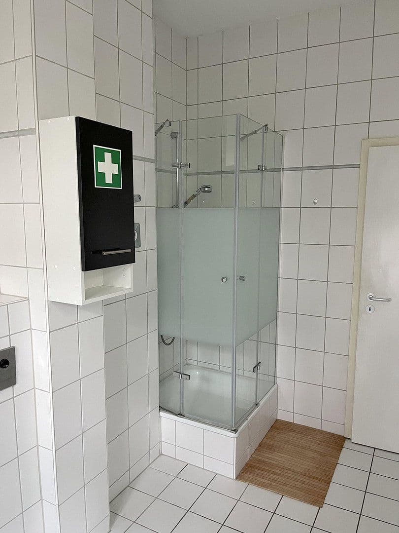 Prenájom bytu 2-izbový 86 m², Rohrer Str. 2, Meiningen, Durínsko Prenájom bytu 2-izbový 86 m², Rohrer Str. 2, Meiningen, Durínsko
