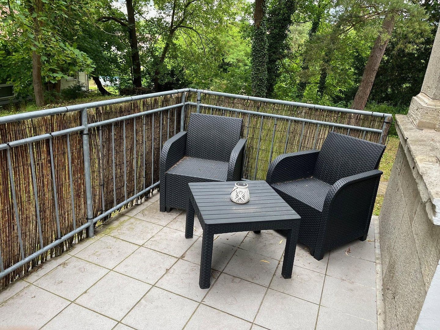 Prenájom bytu 2-izbový 86 m², Rohrer Str. 2, Meiningen, Durínsko Prenájom bytu 2-izbový 86 m², Rohrer Str. 2, Meiningen, Durínsko
