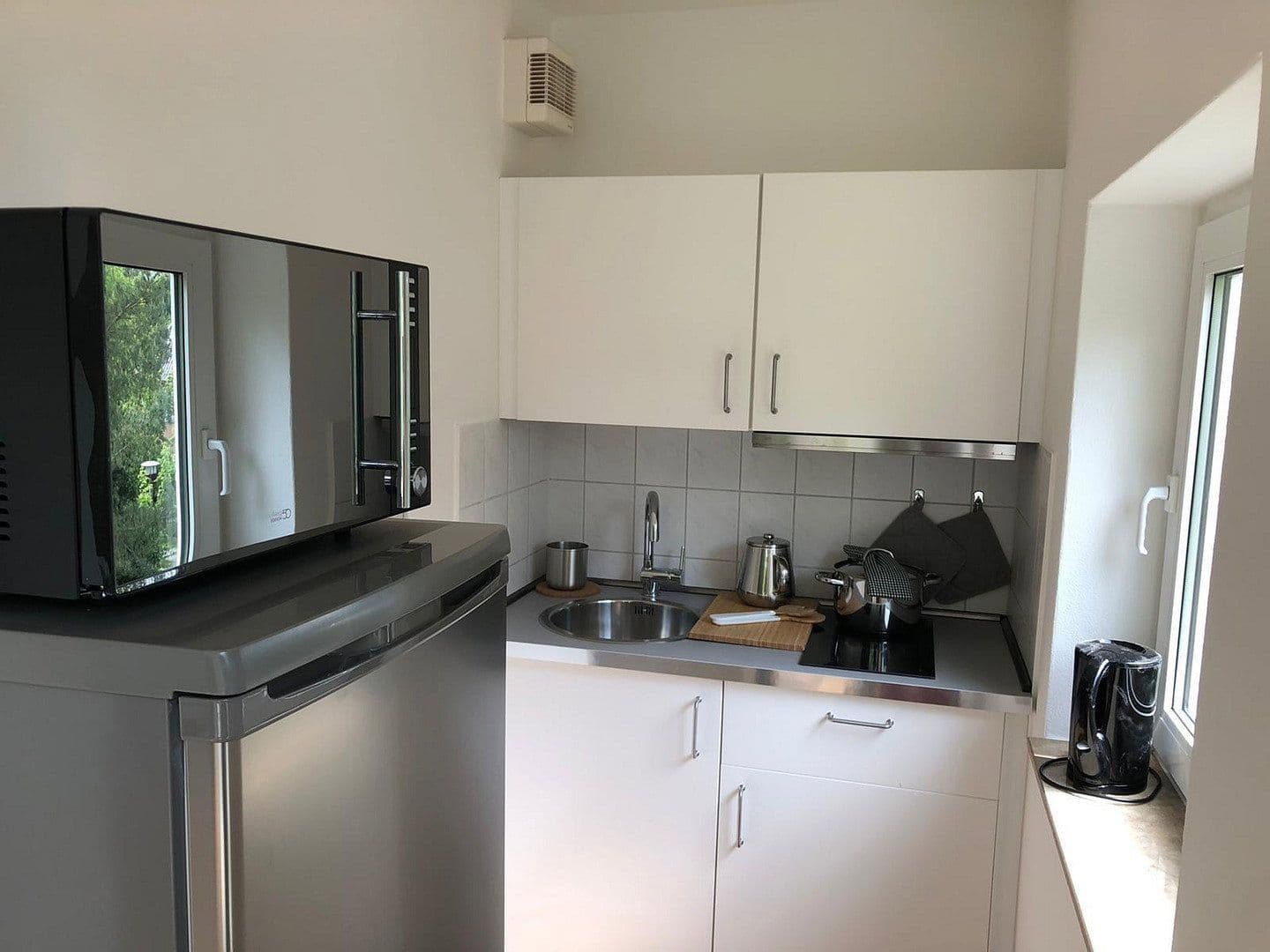 Prenájom bytu 1-izbový 36 m², Berlin, Berlín Prenájom bytu 1-izbový 36 m², Berlin, Berlín