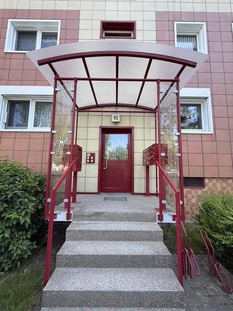 Predaj bytu 4-izbový 80 m², Neue Brandenburger Str 92, Berlin, Berlín Predaj bytu 4-izbový 80 m², Neue Brandenburger Str 92, Berlin, Berlín
