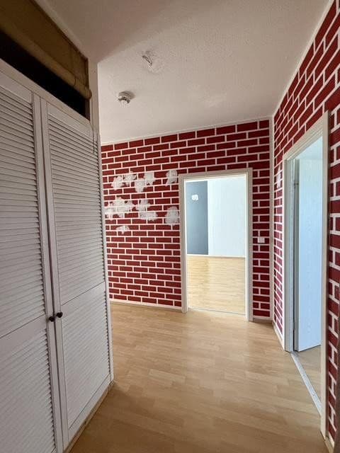 Predaj bytu 4-izbový 80 m², Neue Brandenburger Str 92, Berlin, Berlín Predaj bytu 4-izbový 80 m², Neue Brandenburger Str 92, Berlin, Berlín