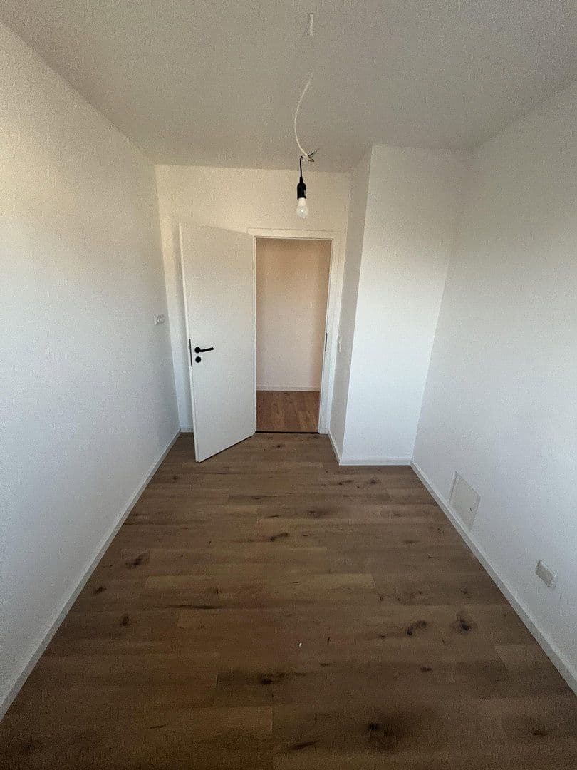 Prenájom bytu 2-izbový 60 m², Nürnberg, Bavorsko Prenájom bytu 2-izbový 60 m², Nürnberg, Bavorsko