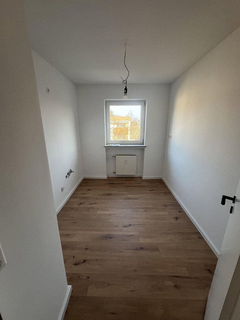 Prenájom bytu 2-izbový 60 m², Nürnberg, Bavorsko Prenájom bytu 2-izbový 60 m², Nürnberg, Bavorsko