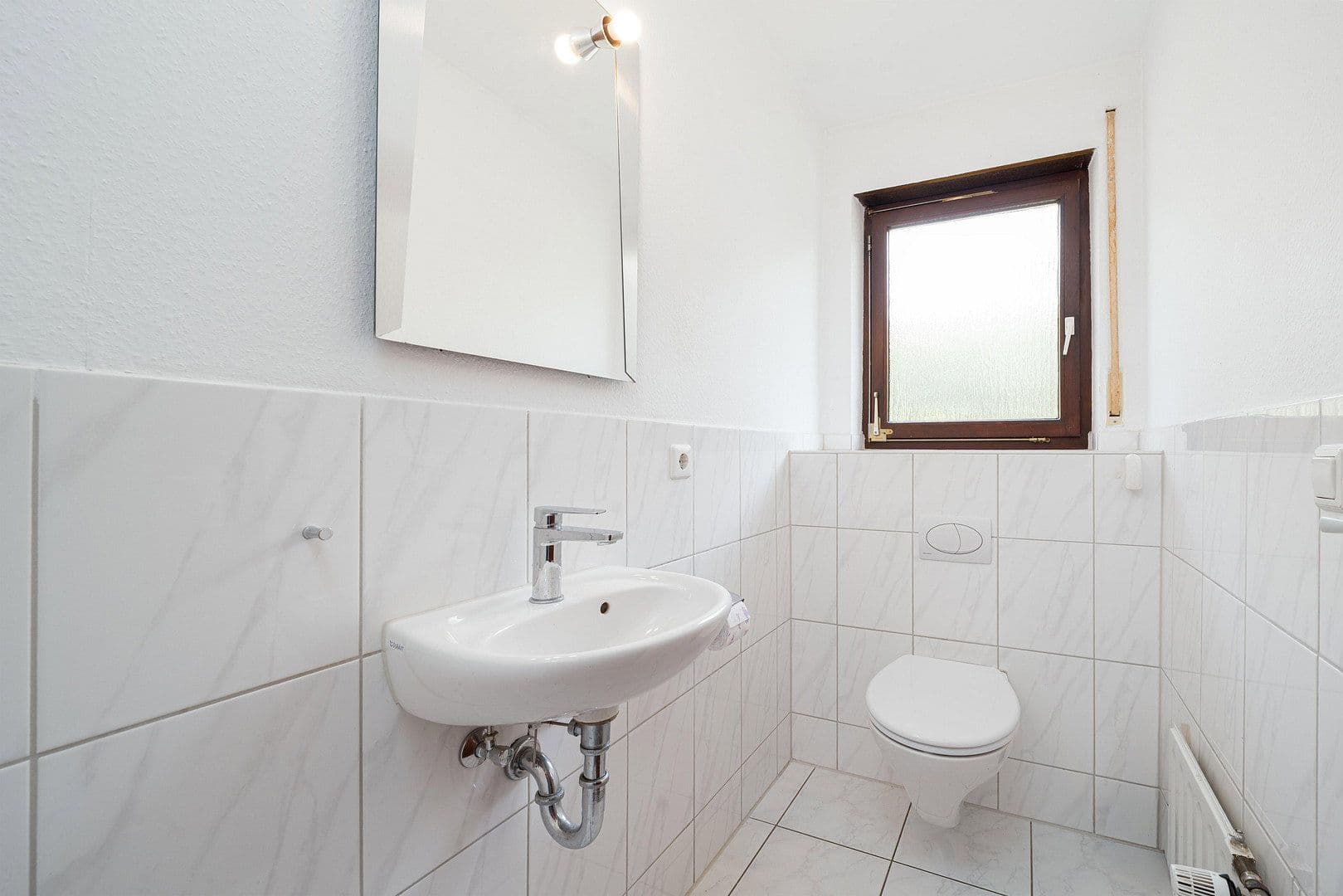 Predaj domu 148 m², pozemok 221 m², Steinheim an der Murr, Bádensko-Wurttembersko Predaj domu 148 m², pozemok 221 m², Steinheim an der Murr, Bádensko-Wurttembersko