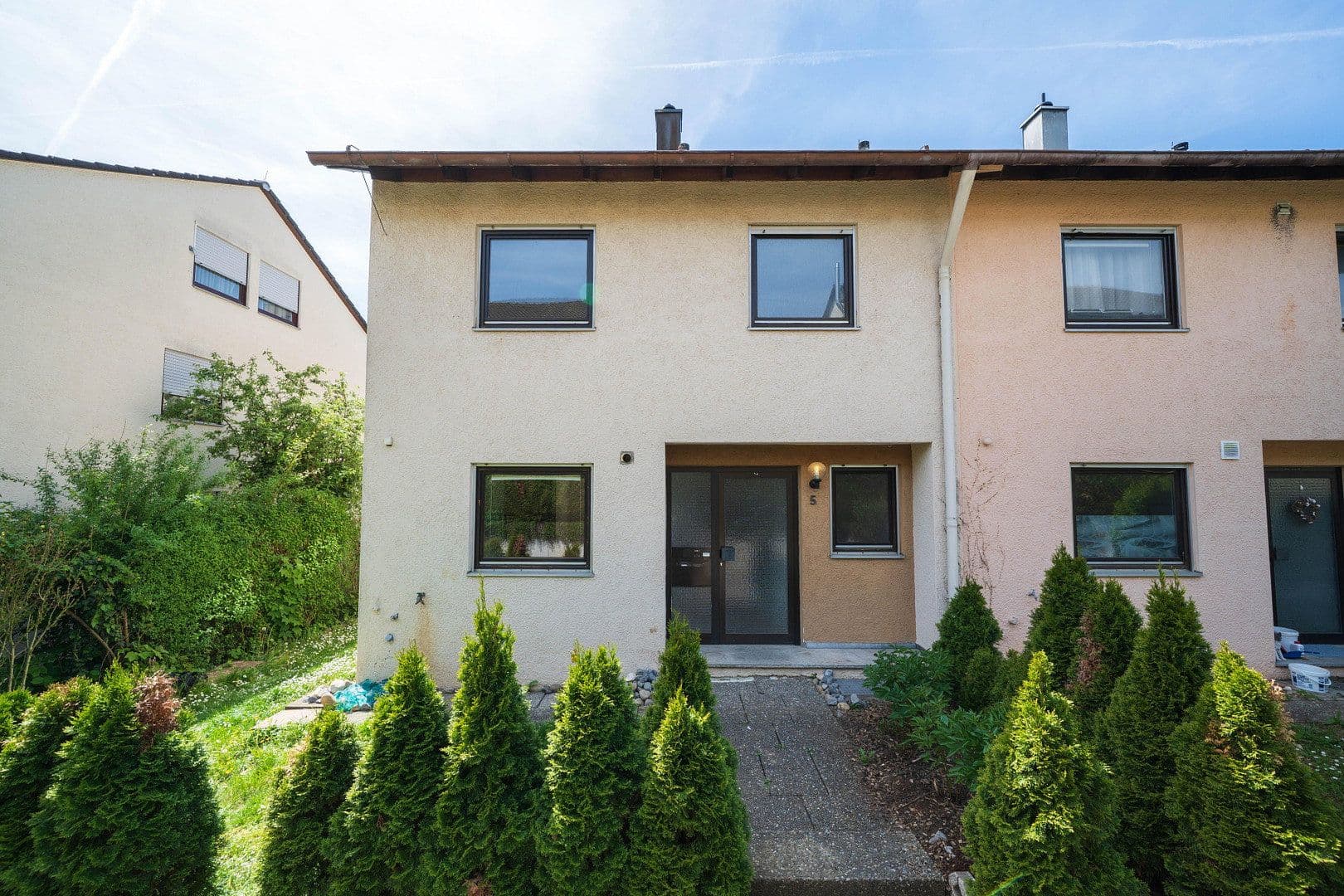 Predaj domu 148 m², pozemok 221 m², Steinheim an der Murr, Bádensko-Wurttembersko Predaj domu 148 m², pozemok 221 m², Steinheim an der Murr, Bádensko-Wurttembersko