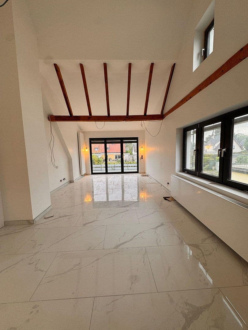 Predaj domu 141 m², pozemok 418 m², Worms, Porýnie-Falcko Predaj domu 141 m², pozemok 418 m², Worms, Porýnie-Falcko