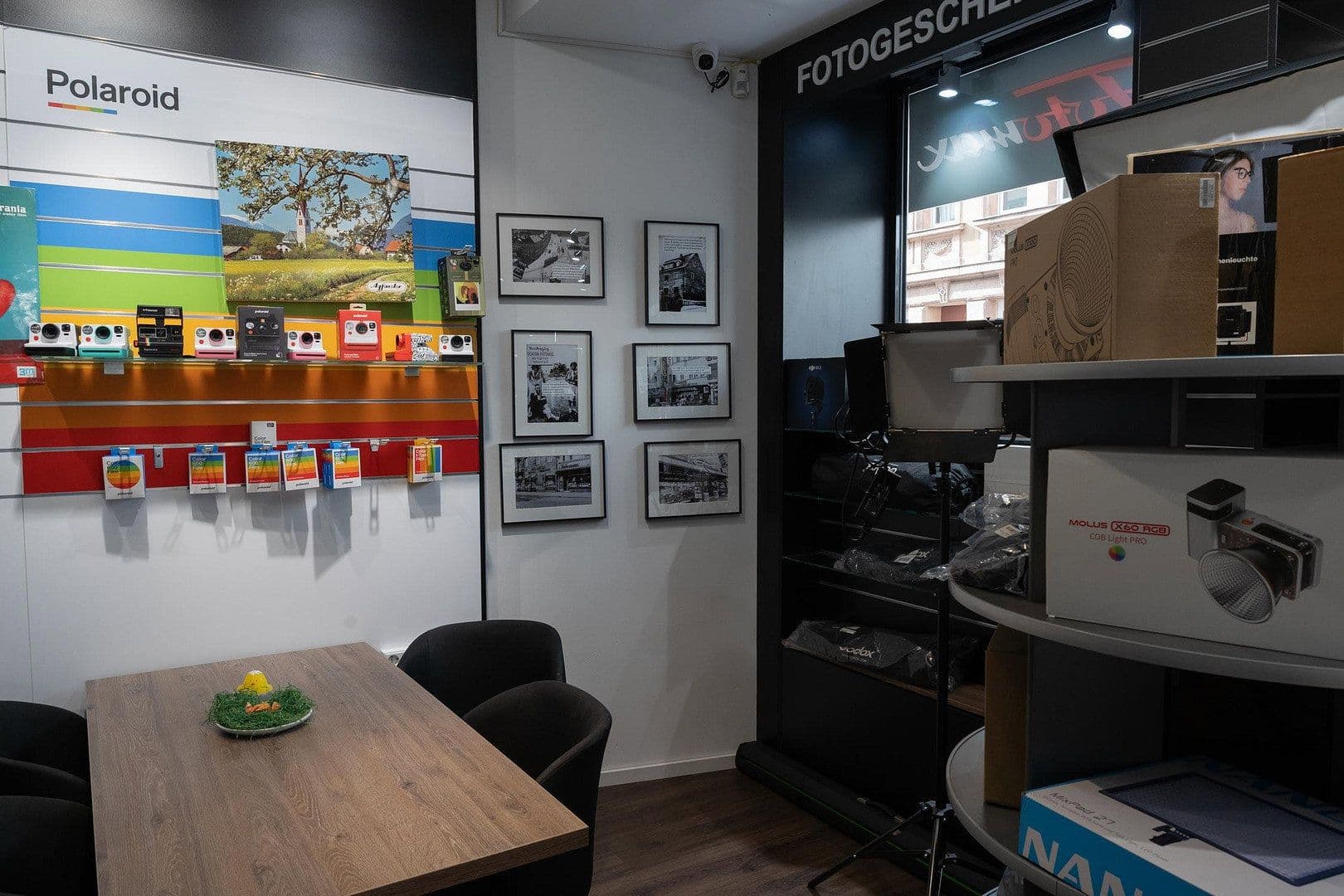 Prenájom nebytového priestoru 217 m², Peter-Henlein-Str. 72, Nürnberg, Bavorsko Prenájom nebytového priestoru 217 m², Peter-Henlein-Str. 72, Nürnberg, Bavorsko