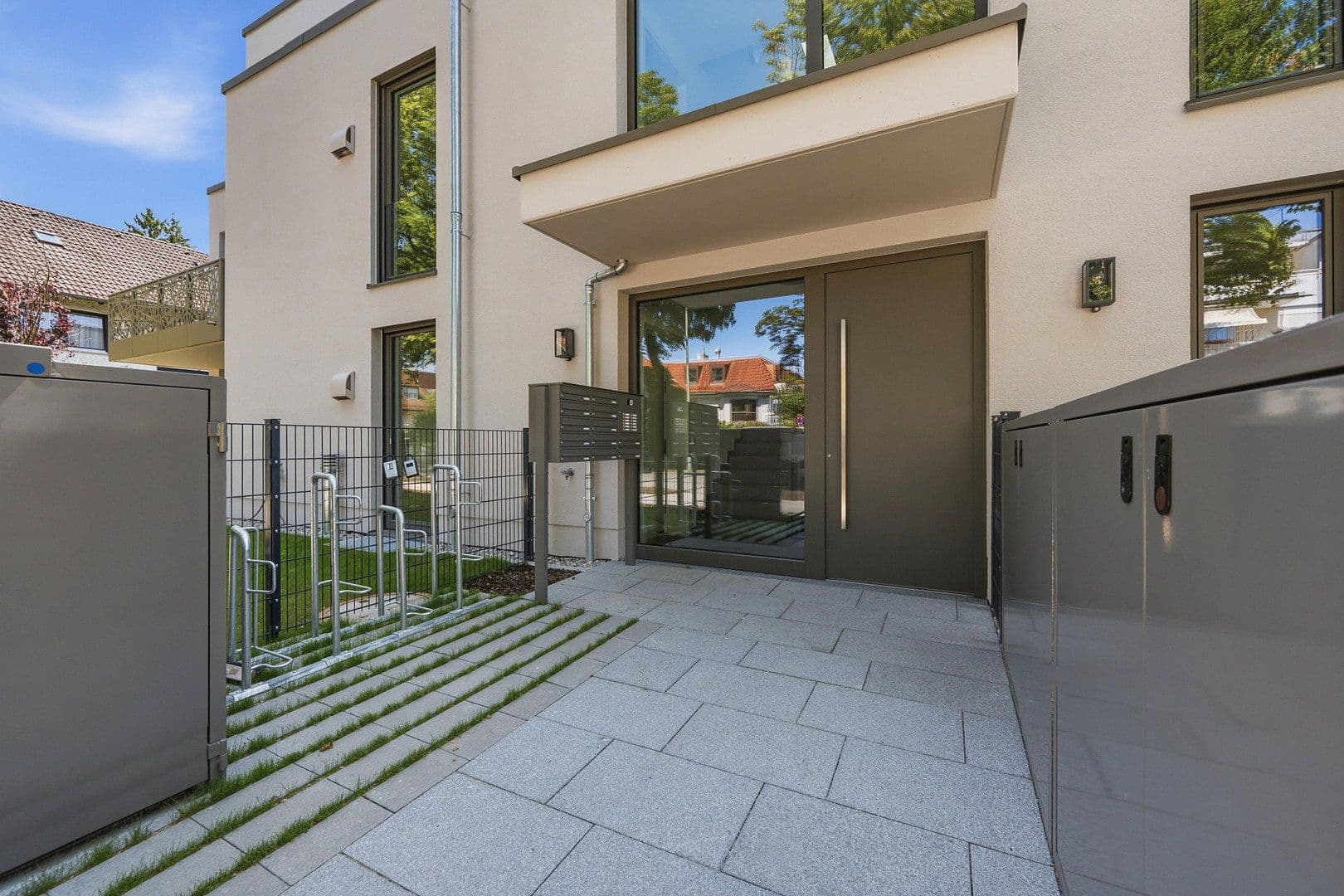 Prenájom bytu 2-izbový 72 m², Gustav-Meyrink-Str. 7, München, Bavorsko Prenájom bytu 2-izbový 72 m², Gustav-Meyrink-Str. 7, München, Bavorsko